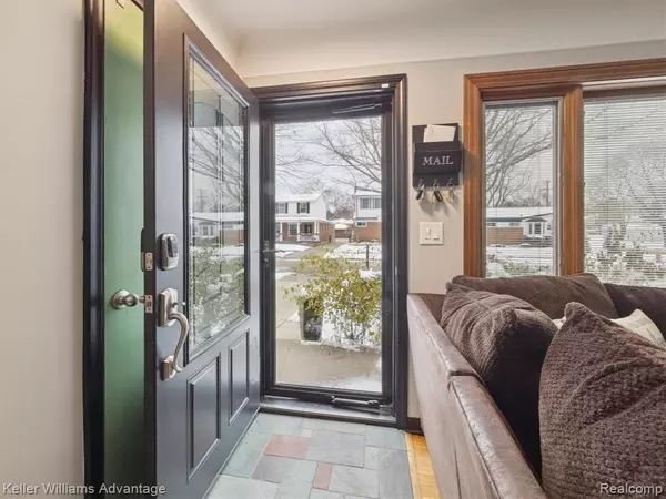 Royal Oak, MI 48073,3107 Maplewood Avenue