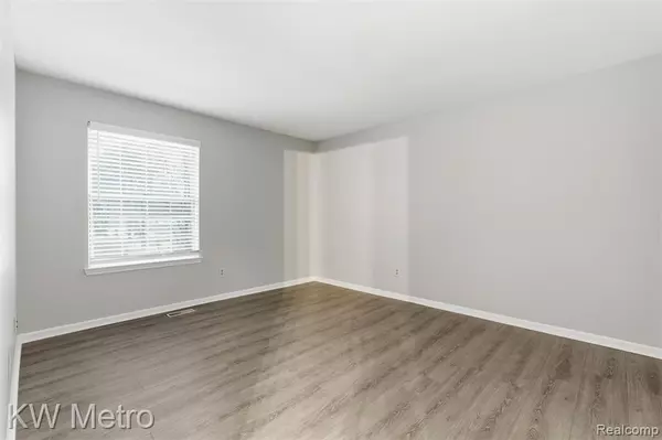 Clawson, MI,1563 N Bywood Avenue