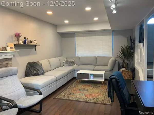 Livonia, MI 48154,29109 Perth Street