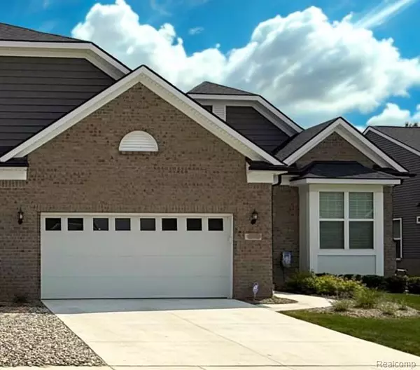 42744 Arbor Drive, Clinton Twp, MI 48038