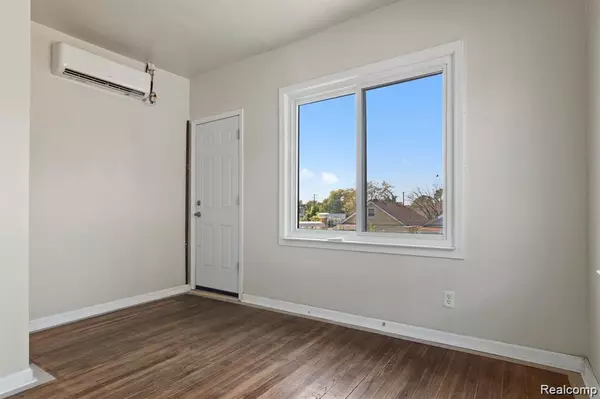 Detroit, MI 48206,9925 McQuade Street