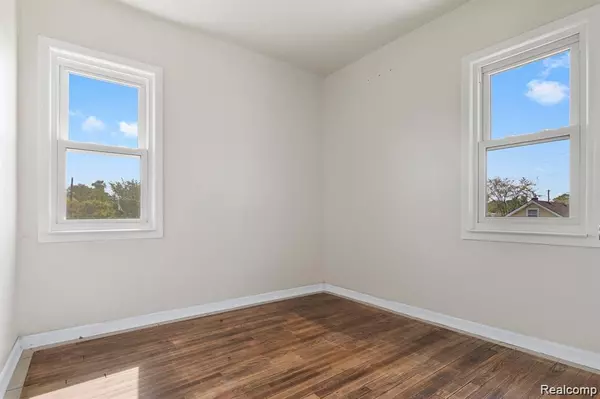 Detroit, MI 48206,9925 McQuade Street