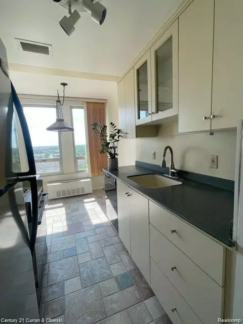 Dearborn, MI 48124,22700 GARRISON Street