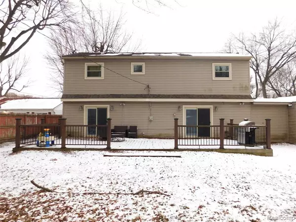 Clinton Twp, MI 48036,21367 Wendell Street
