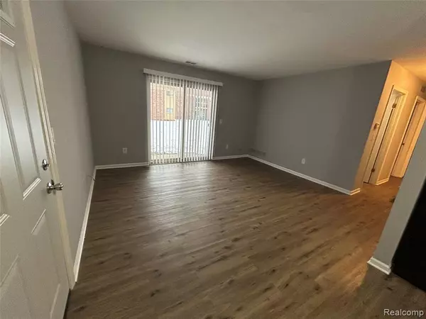 Fraser, MI 48026,34690 Clarkson W Drive