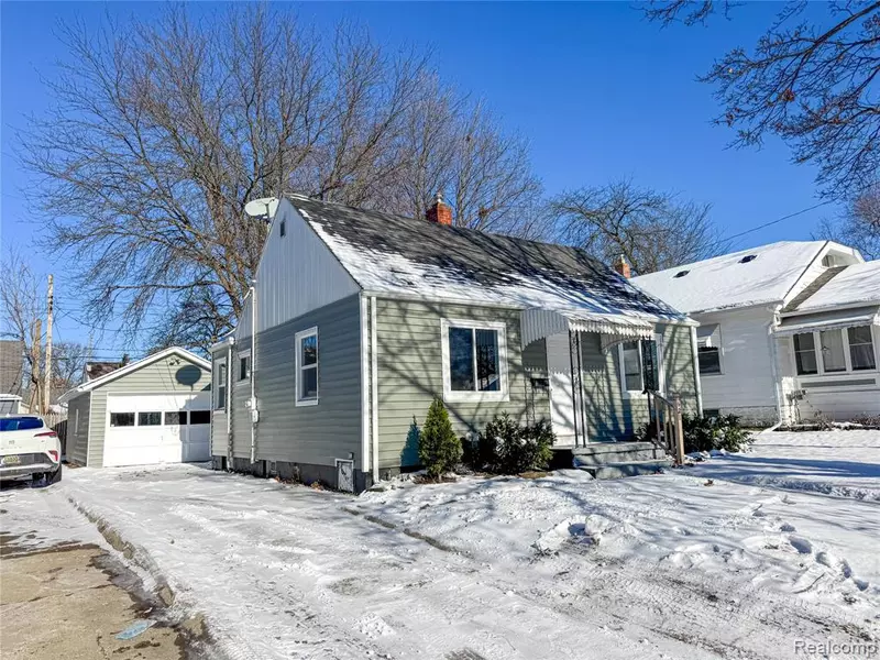 621 Lochhead Avenue, Flint, MI 48507