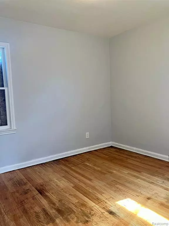 Detroit, MI 48235,20120 HARTWELL Street