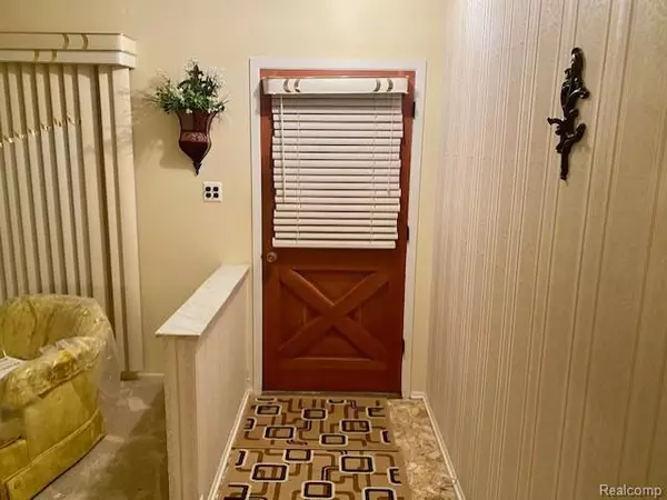 Sterling Heights, MI 48312,13612 Canterbury Drive