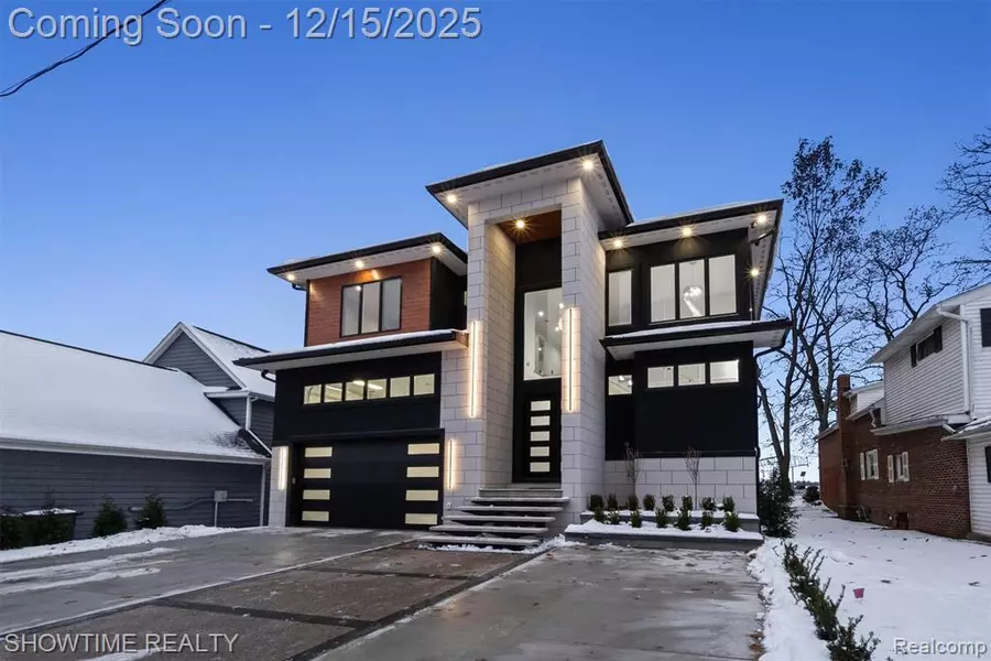 13281 Haddon Street, Fenton, MI 48430