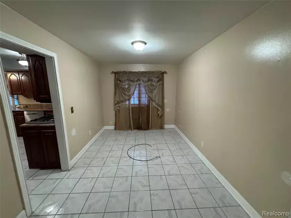 Sterling Heights, MI 48310,4411 Bloomfield Drive