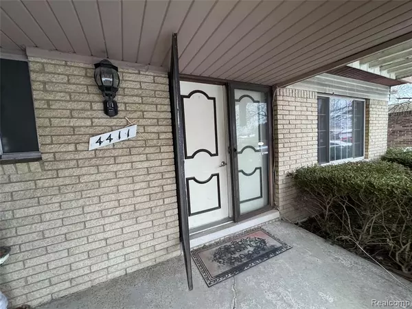 Sterling Heights, MI 48310,4411 Bloomfield Drive