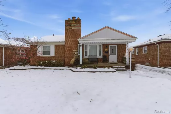 26062 Elsinore, Redford, MI 48239