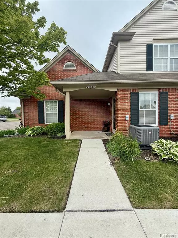 Trenton, MI 48183,20653 HENRY Street