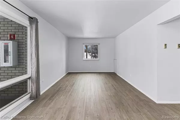 Royal Oak, MI 48073,4345 Crooks Road