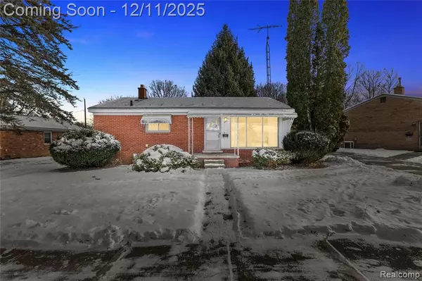 680 Lincoln Street, Lapeer, MI 48446