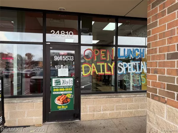 Oak Park, MI 48237,24810 Greenfield