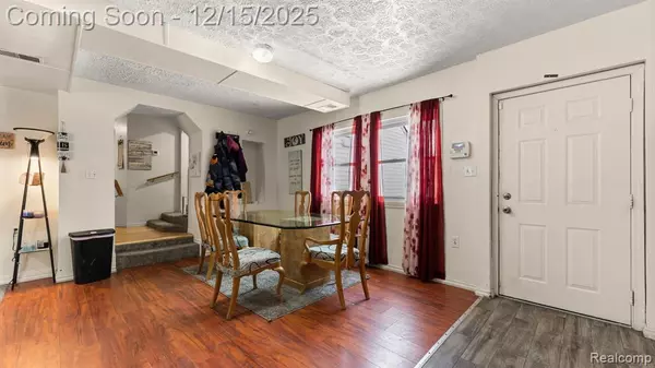 Warren, MI 48089,8120 PROSPECT Avenue