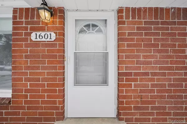 Inkster, MI 48141,1601 Helen Street