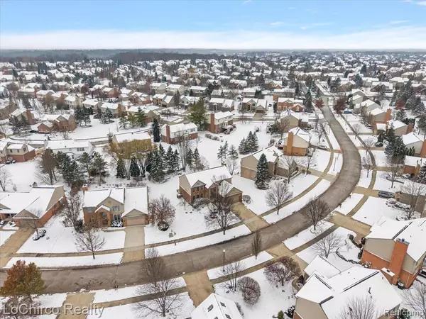 Rochester, MI 48307,1908 Beaver Creek Drive