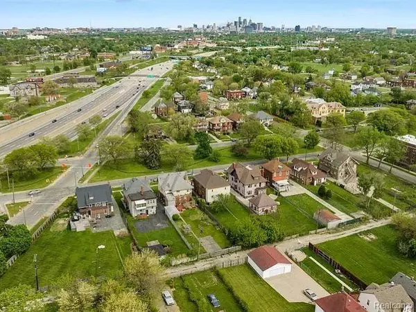 Detroit, MI 48208,1935 W Grand Boulevard