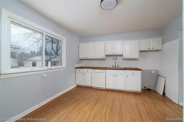 Warren, MI 48089,14857 Mona Avenue