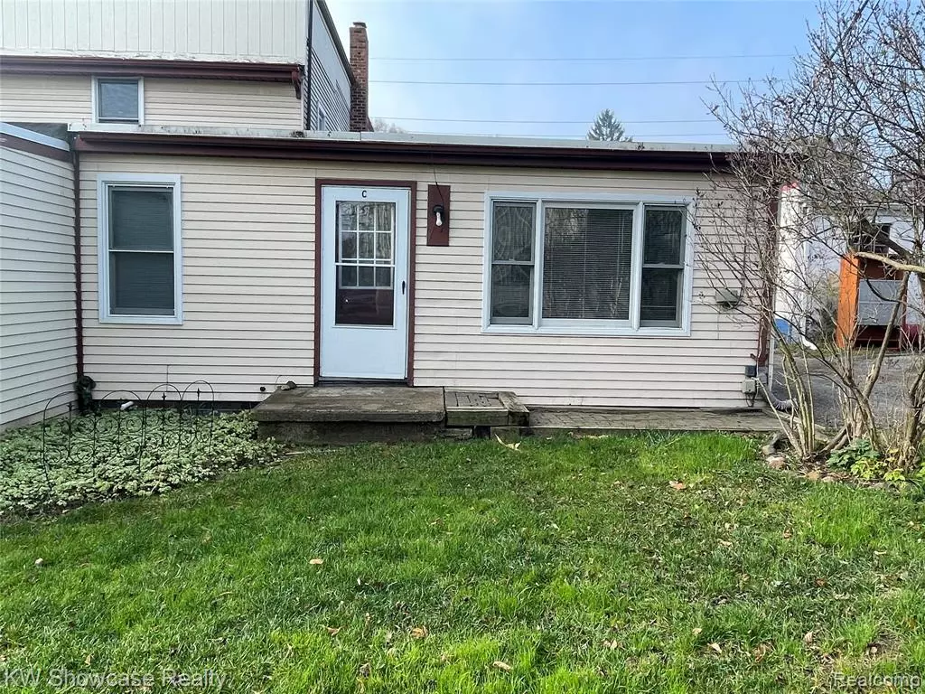 Rochester, MI 48306,4335 Territorial Road