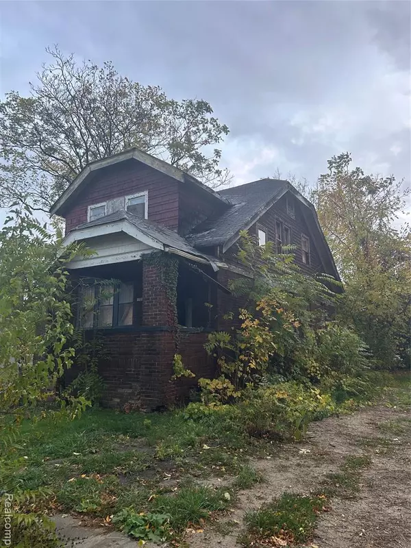 10137 Elmira Street, Detroit, MI 48204