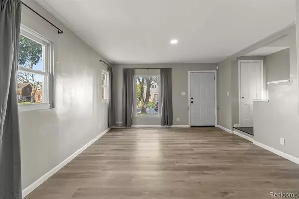 Detroit, MI 48224,10838 Nottingham Road