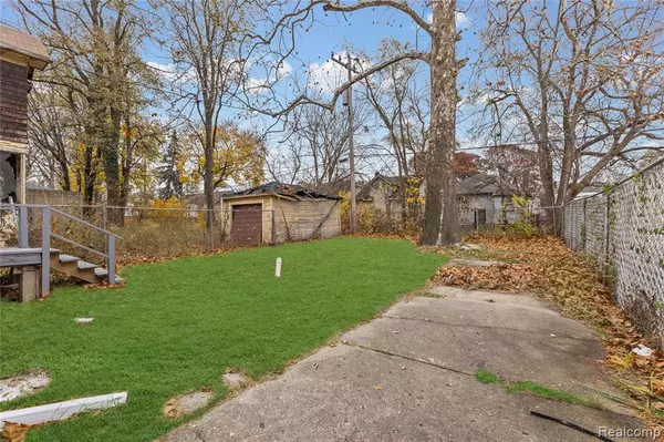 Detroit, MI 48238,13558 Pinehurst Street