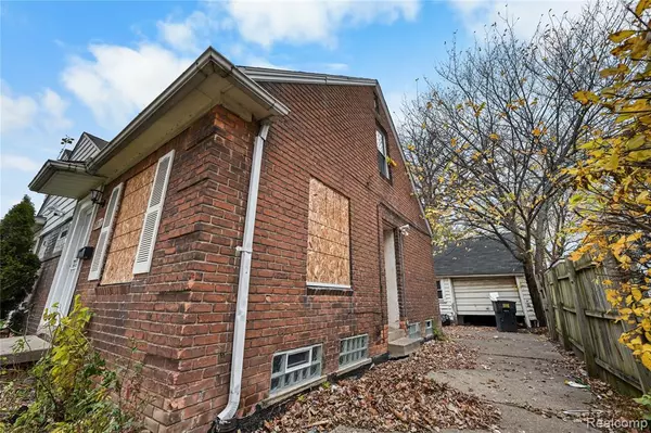 Detroit, MI 48224,20707 Moross Road