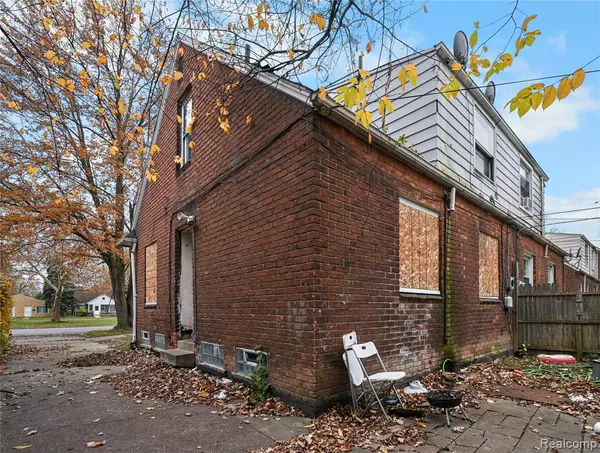 Detroit, MI 48224,20707 Moross Road