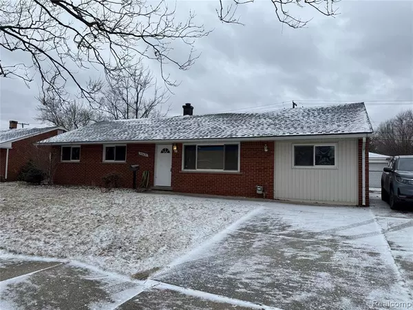 35431 Silvano Street, Clinton Twp, MI 48035