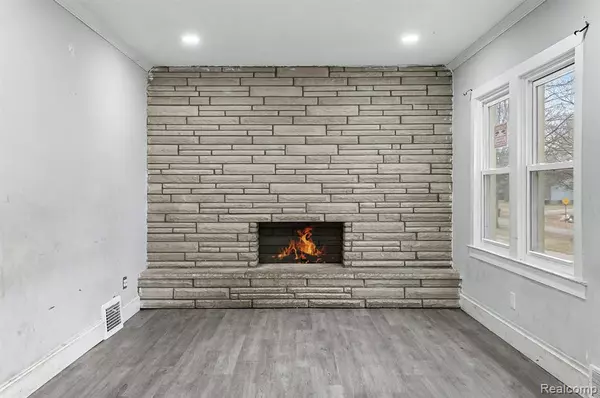 Detroit, MI 48221,16177 Inverness Street