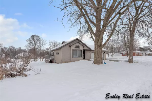 Cedar Springs, MI 49319,271 E Beech NE Street