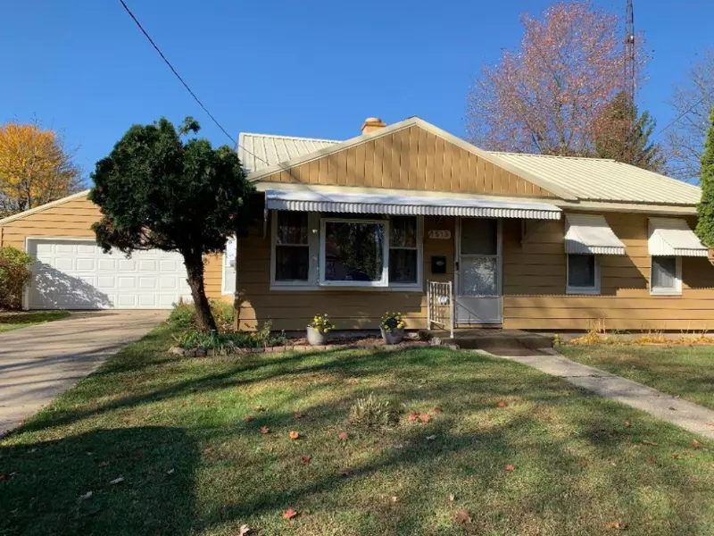 1513 Cooper Street, Albion, MI 49224