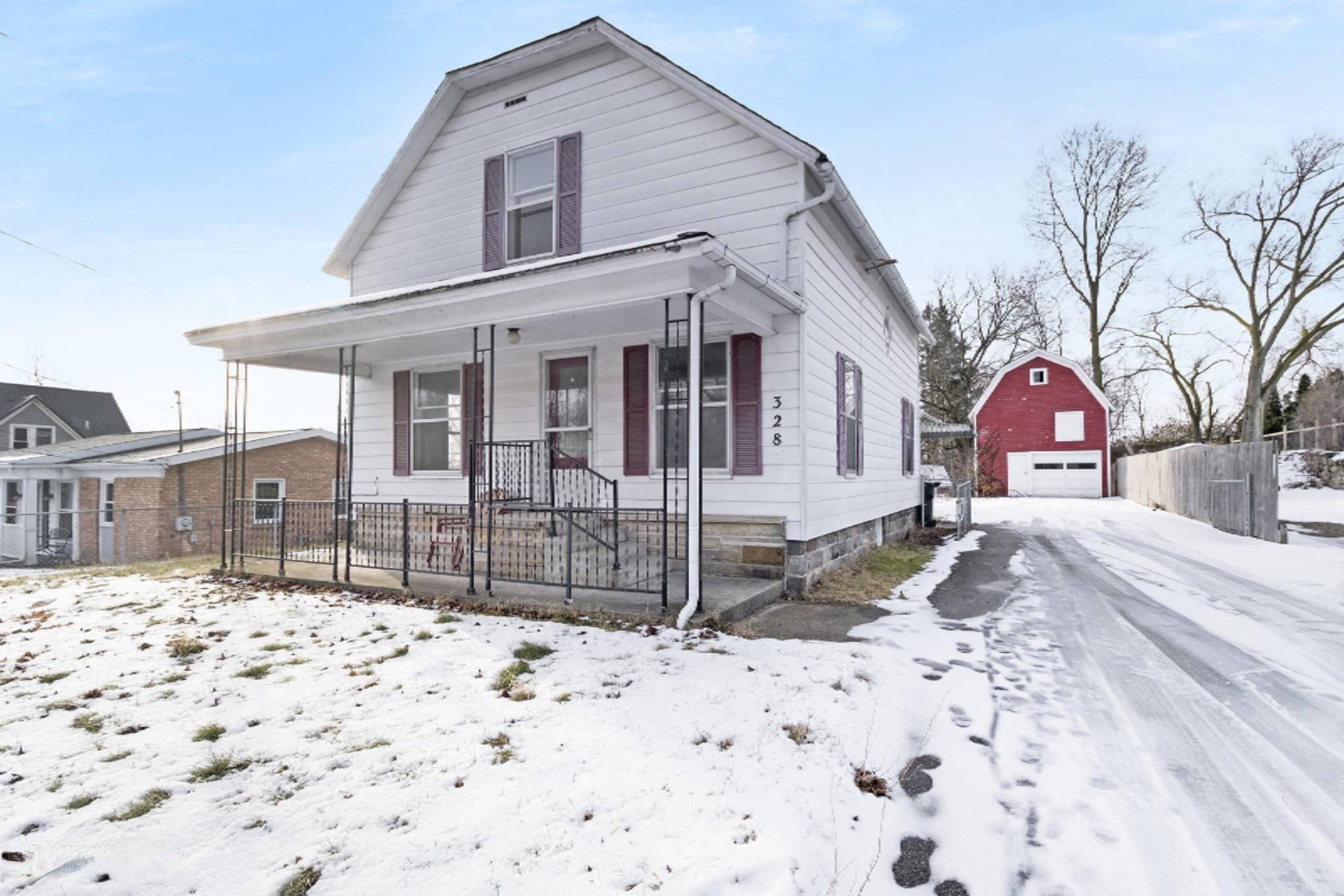 328 W State Road, Hastings, MI 49058