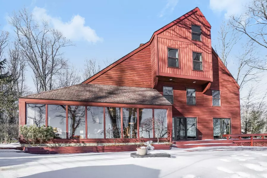 23099 Lakeview Lane, Pierson, MI 49339