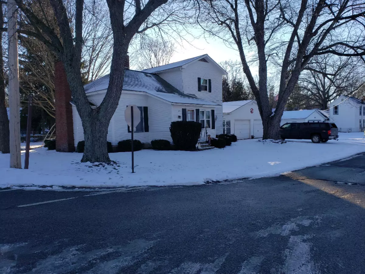 Pentwater, MI 49449,180 N Rush Street