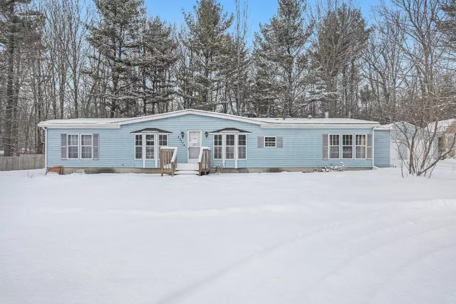 22374 Kendaville Road, Pierson, MI 49339