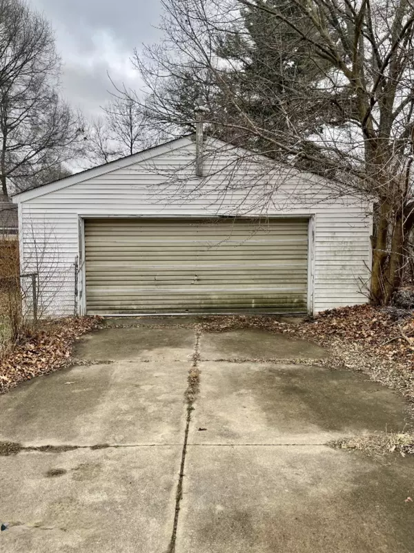 Jackson, MI 49203,161 Hollis Street