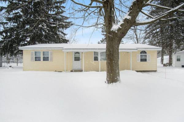 Montague, MI 49437,9266 Pauline Street