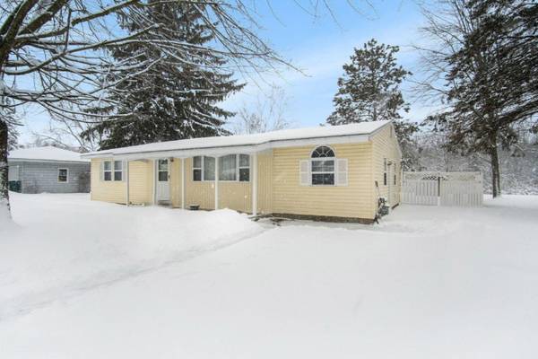 Montague, MI 49437,9266 Pauline Street