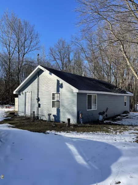 68622 Walls Road, White Pigeon, MI 49099