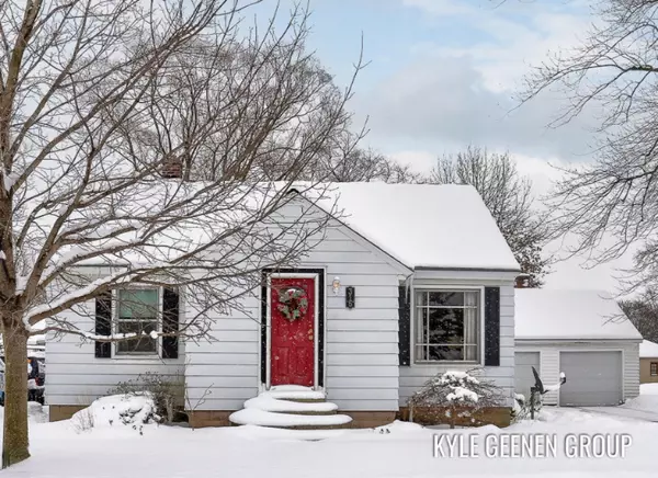315 N Colonial Street, Zeeland, MI 49464