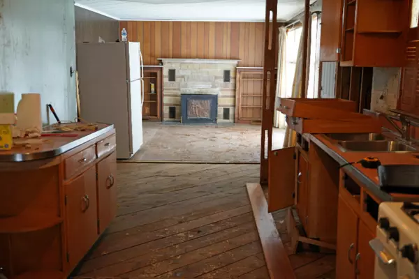 Dowagiac, MI 49047,50156 Cable Lakeview Drive