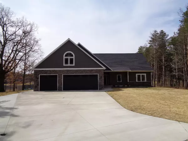 11955 Port Stewart Drive, Canadian Lakes, MI 49346