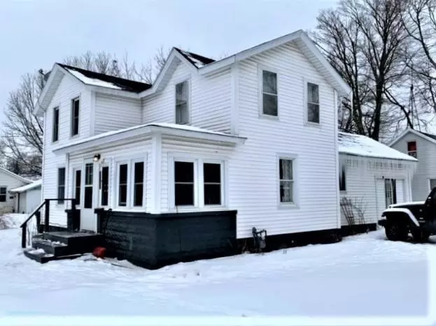 107 Jay Street, Dowagiac, MI 49047