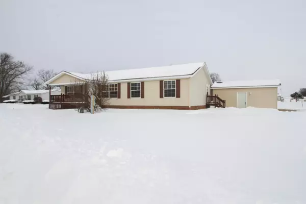 801 Raisin River Road, Three Rivers, MI 49093