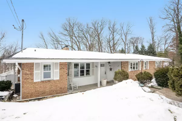 Grand Rapids, MI 49546,2833 Cascade Springs SE Drive