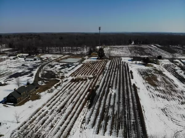 Coloma, MI 49038,VL Paw Paw Lake Road